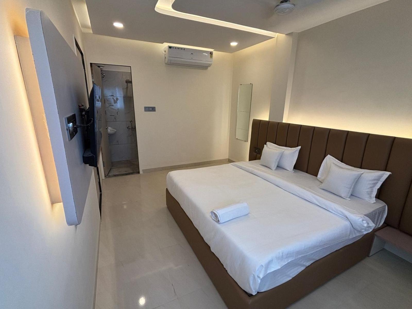 Hotel Vilaasitaa Vijay Nagar Indaur Kültér fotó
