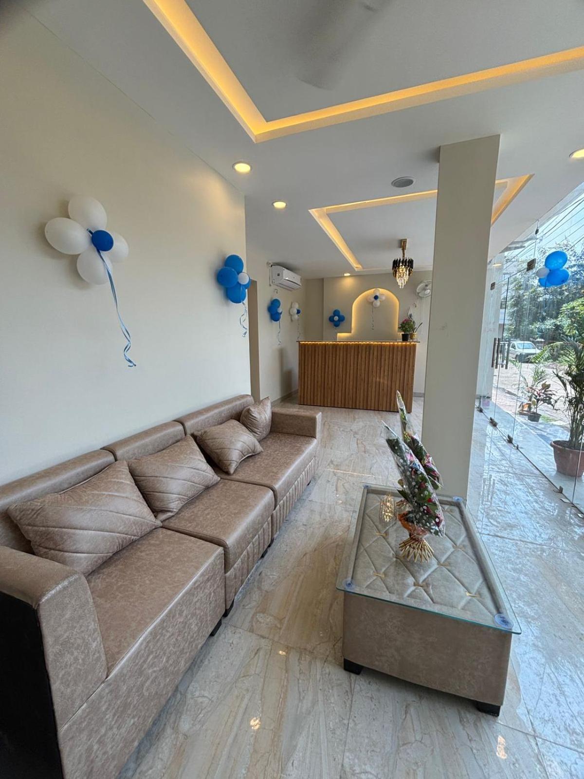 Hotel Vilaasitaa Vijay Nagar Indaur Kültér fotó
