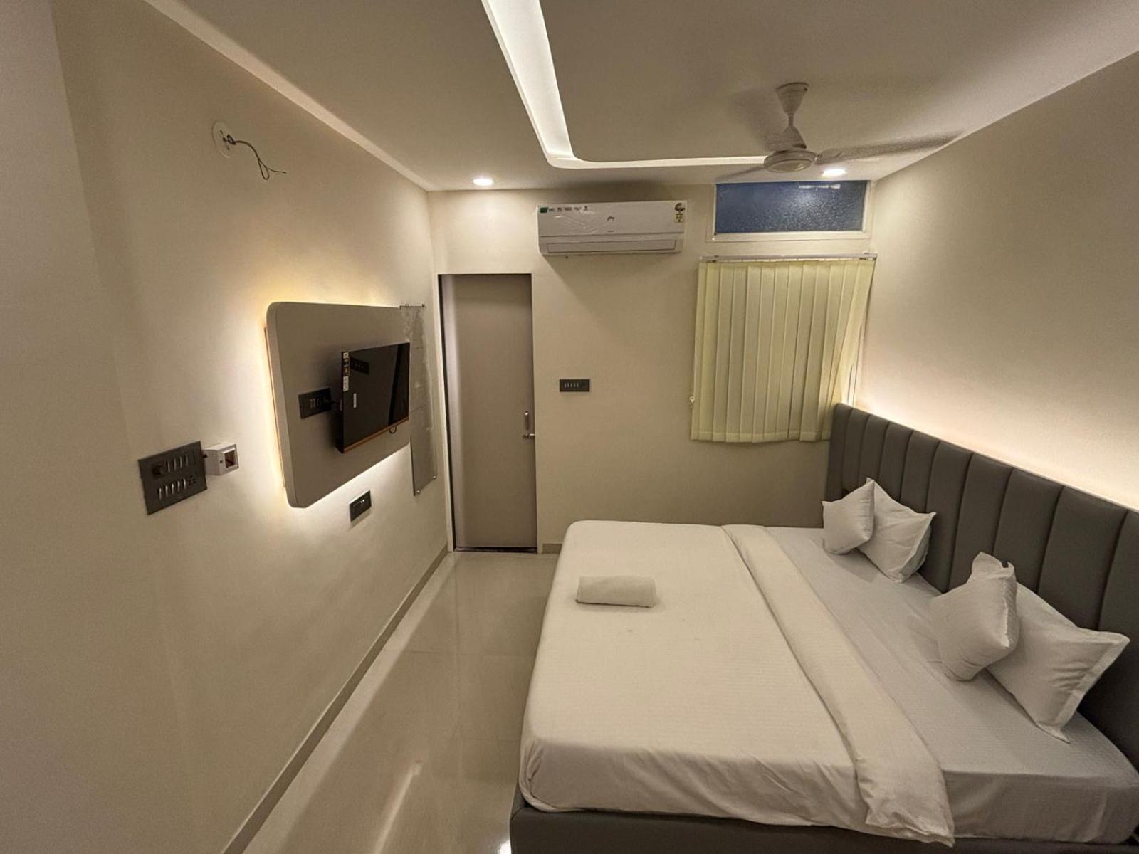 Hotel Vilaasitaa Vijay Nagar Indaur Kültér fotó